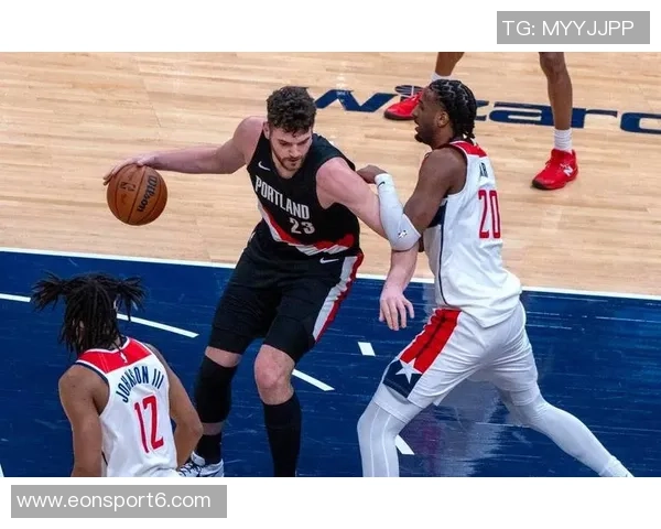 乔治状态回暖24分钟砍下21分5篮板3助攻2抢断三分球表现惊艳