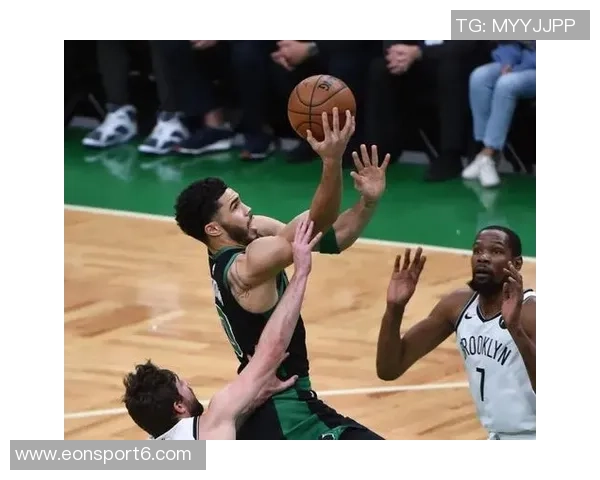 KD谈太阳最佳阵容：我打中锋搭配四个矮子高端局难以应对